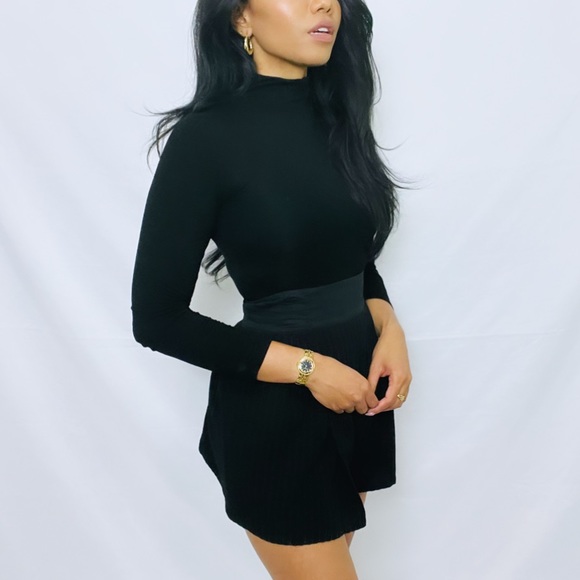 Tularosa | Black Celeste High Waist Shorts M NWT - Picture 10 of 13